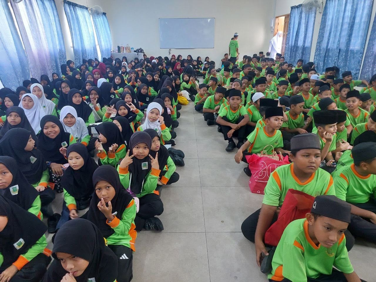 Gambar Sekolah 1